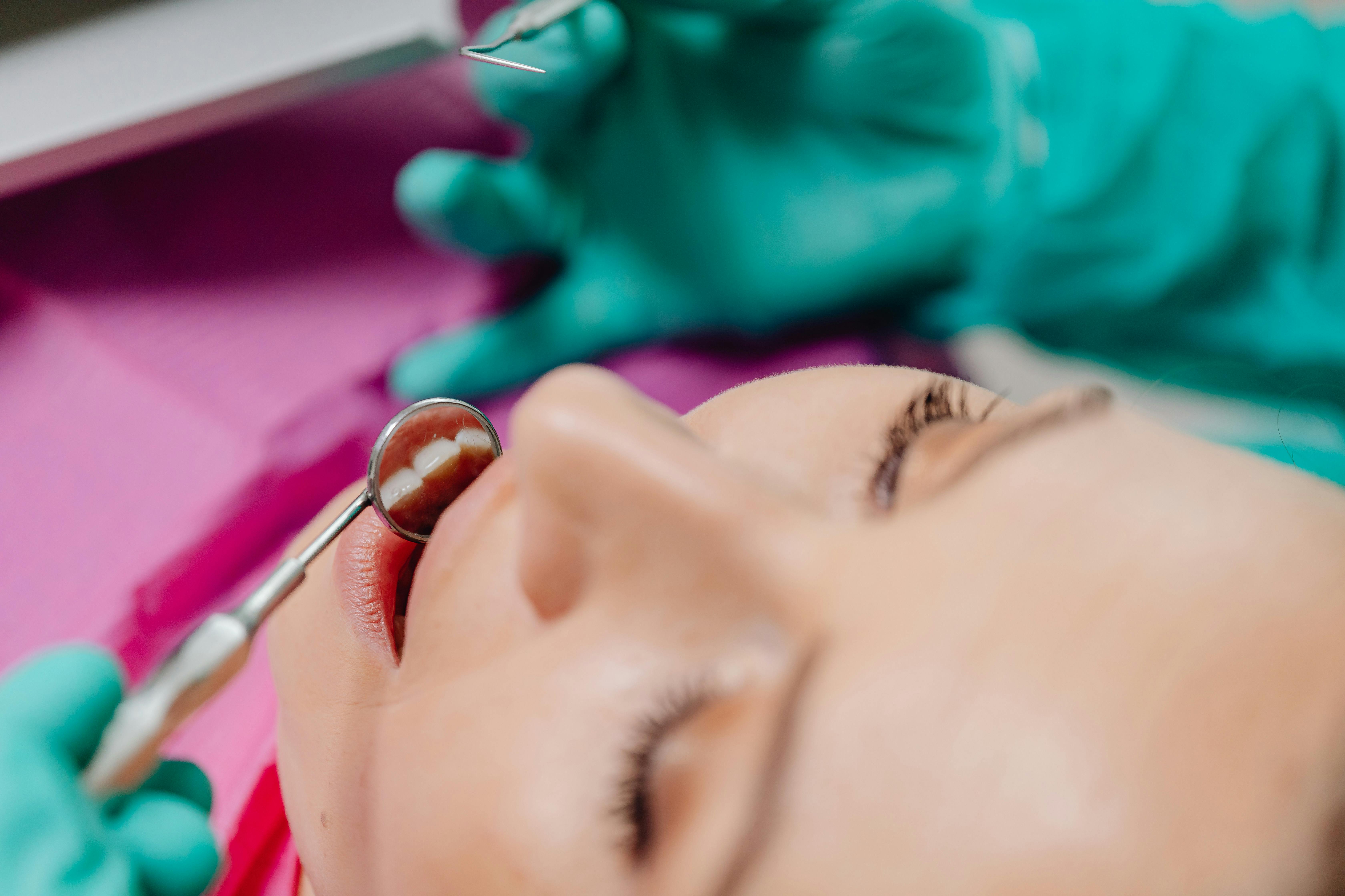 Revisión en la clínica dental Teresa Martos